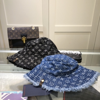 LV Hat (374)_5322639