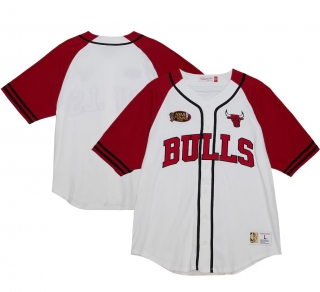 Men's Chicago Bulls Mitchell & Ness White Practice Day Baseball Jersey