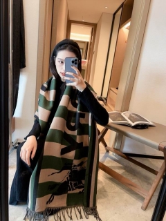 Burberry scarf 65X180cm 100羊毛 E30 (0)_2349091