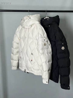 Moncler sz1-5 26yr178 (1)_2063933