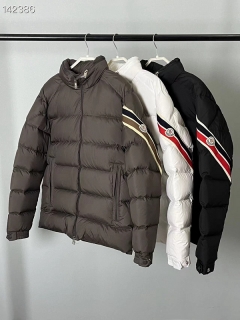 Moncler sz1-5 26yr199 (1)_2064026