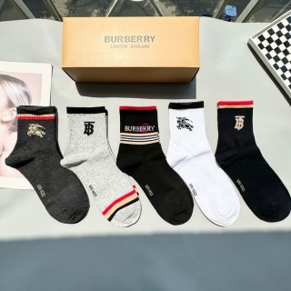 Burberry socks (2)_2448395