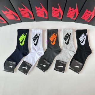 Nike socks (3)_2448601