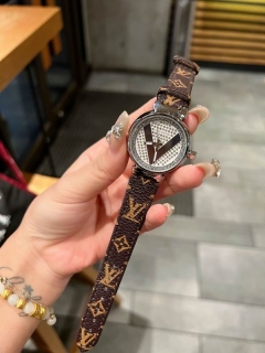 LV watch 71 (12)_2440690