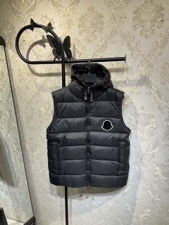 Moncler sz1-5 26yr244 (1)_2062722