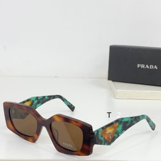 Prada 0113 a01_2652816