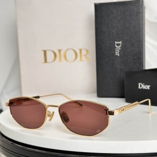 Dior B1U 58 16-145 e04_2699307